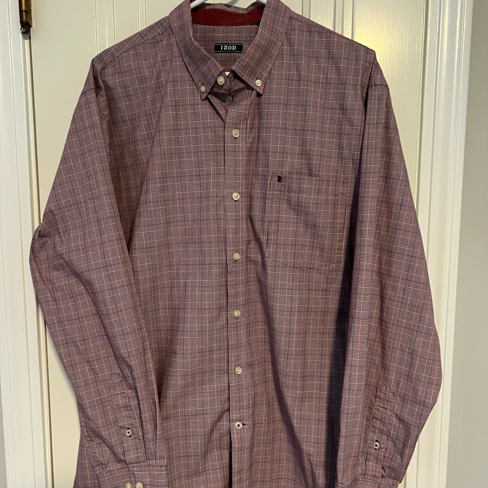 Like New Izod Mens XL shirt
